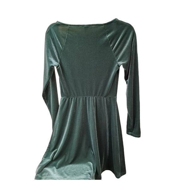 Y2K Style Old Navy Long Sleeve Velvet Dress - Deep Green - Picture 5 of 6